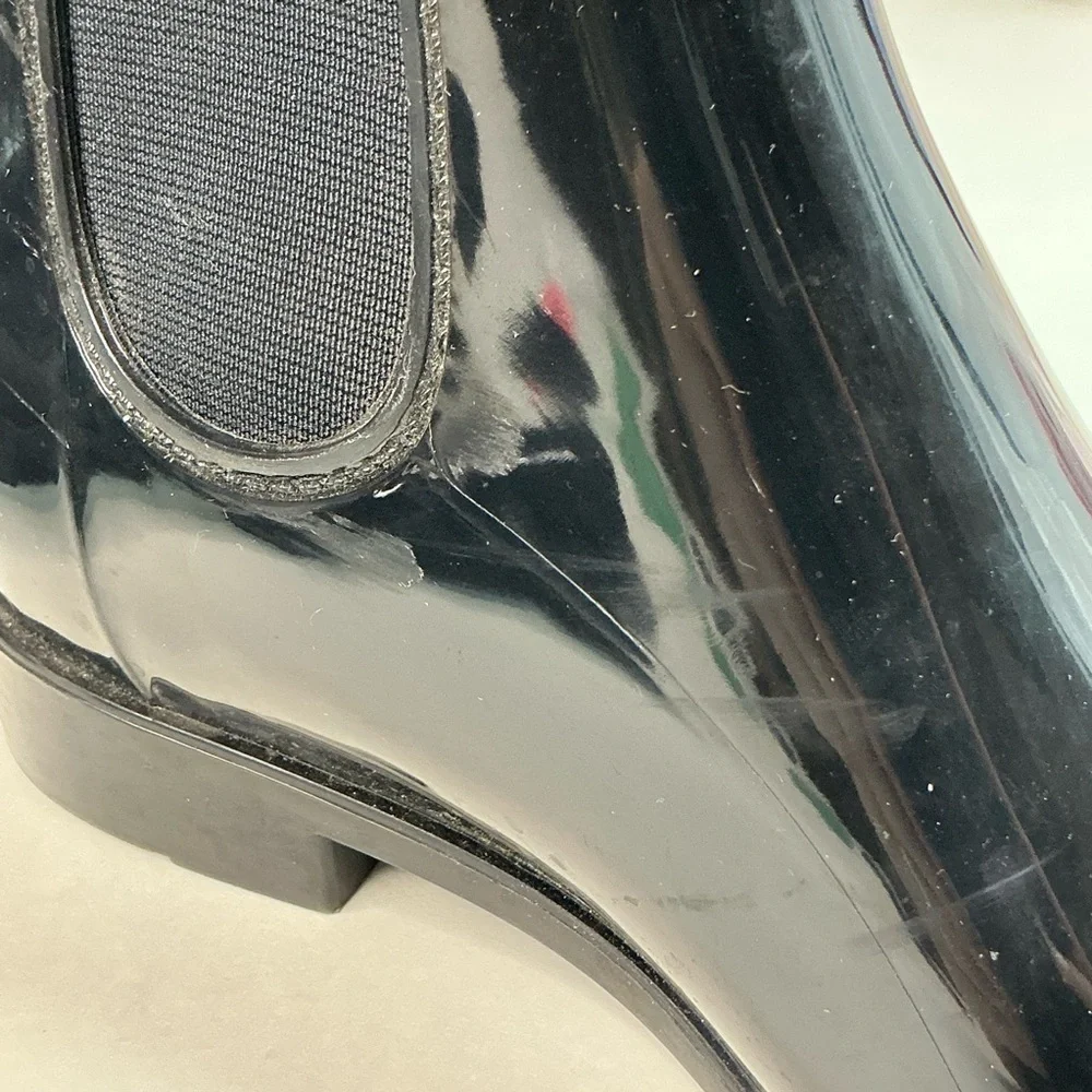 Nautica glossy black